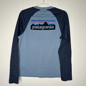 Patagonia Sweatshirt‎ P-6 Logo Crew XS Blue Organic Cotton blend